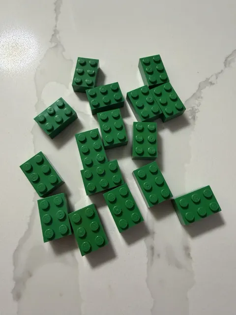 3002 LEGO 2x3 Brick Green (QTY 15)