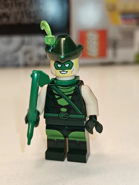 NEW DC Superheroes Green Arrow Custom Lego Minifigure Hat With Feather Classic