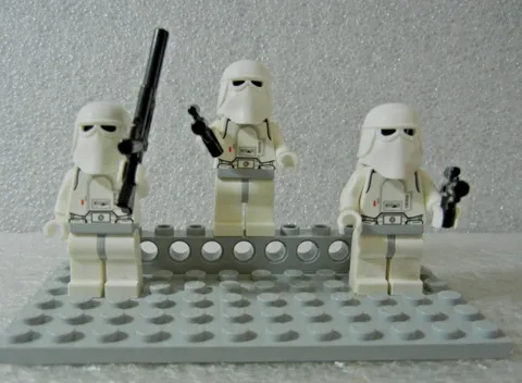 LEGO Star Wars Snowtrooper Minifigures Lot of 3 Armed + Dangerous!