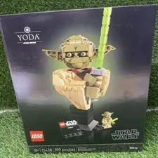 LEGO Star Wars Yoda 75438 Building Set 399 pcs 18+ w/ Display Stand