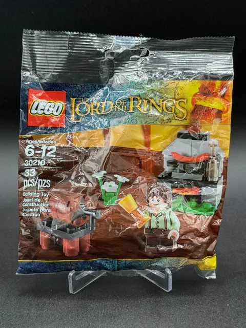 LEGO The Lord of the Rings: Frodo with Cooking Corner (30210) - New Sealed