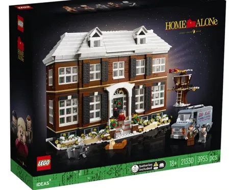 LEGO 21330 SEALED Home Alone Movie House Building Set 3955pcs Expedited Shipping