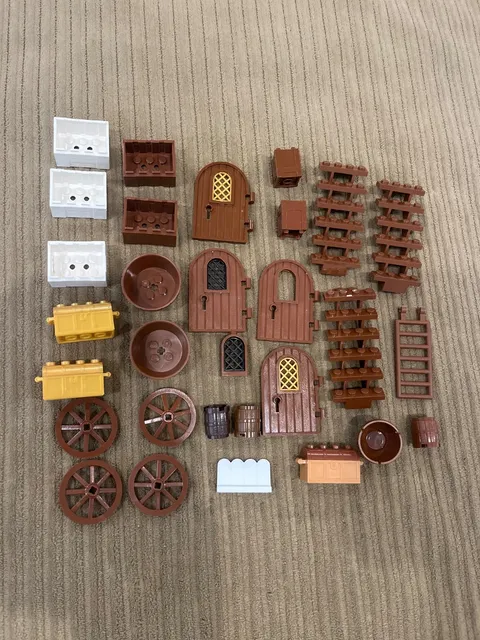 Lot of Lego Pirate Parts Pieces Vintage Crates Barrels Brown Wheels Nougat