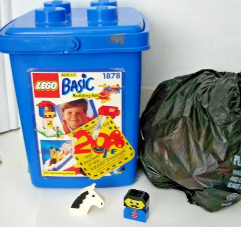 Lego Basic #1878 Bucket Bin Container plus 1 lb 11 oz of Loose Mixed Blocks VG