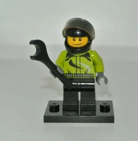 LEGO Monster Truck Driver Minifigure cty0475 from Set 60055