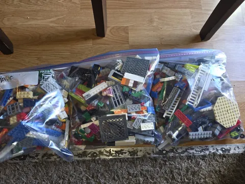 LEGO Bulk Lot Mixed Multicolor Plastic Bricks Pieces Parts in Zip Bags