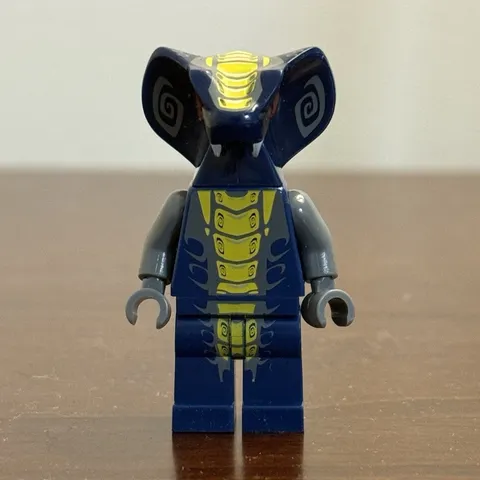 LEGO Ninjago Slithraa Minifigure Rise of the Serpentine njo0045