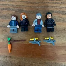 Lego Jurassic World 4 figures with accessories 76950 - Replacement parts