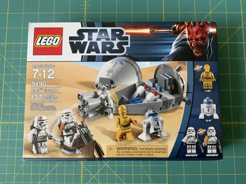 LEGO Star Wars Droid Escape 9490 Sealed In Box