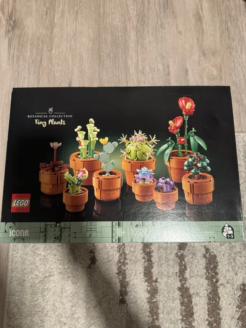 LEGO Icons Botanical Collection Tiny Plants 10329 Complete Set 758 Pieces