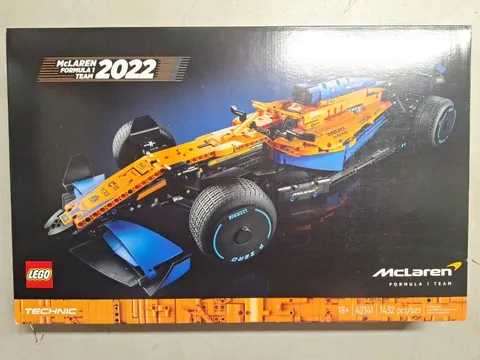 LEGO Technic 42141 McLaren Formula 1 Race Car Set 1432 pcs 2022 New 