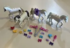 LEGO Friends Minifigure Animal Lot U - Horses With Moveable Heads & Accessories