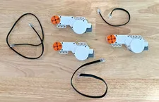 Lot of 3 LEGO Mindstorms NXT/EV3 Servo Motors and control interface cables 53787