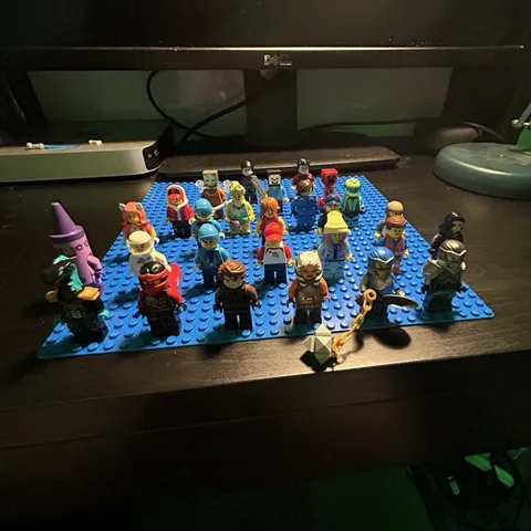 Lego Ninjago, Star Wars, Lego MOVIE, Shang Chi, Minecraft and more