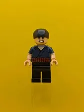 Roronoa Zoro op019 Dark Blue Shirt, Black Bandana One Piece Lego Minifigure
