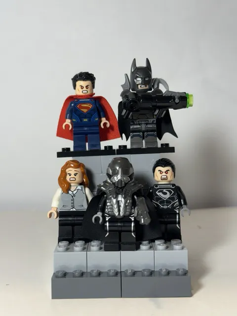 [LOT] LEGO Batman v. Superman & Man of Steel Minifigures