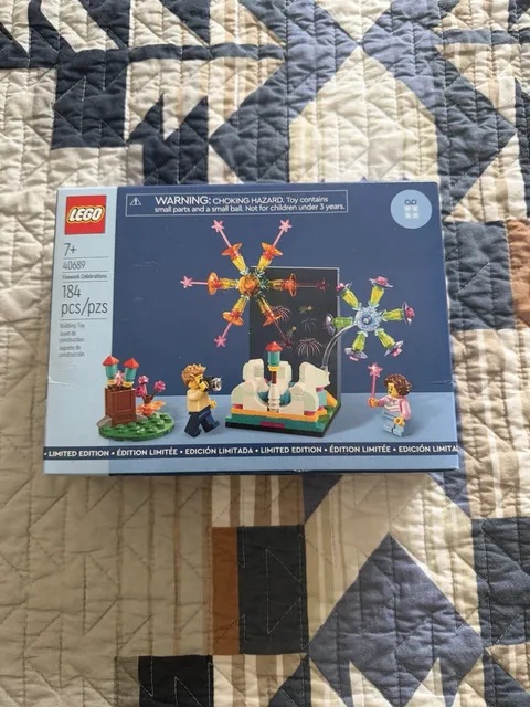 LEGO 40689 - Fireworks Celebration - LIMITED EDITION