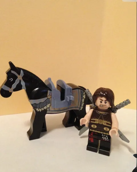 LEGO Prince of Persia Dastan Minifigure 7573 & Lego Horse Persian Blanket 7569