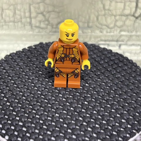 Lego City Jungle Cargo 60158 Jungle Helicopter Pilot Minifigure Female No Helmet