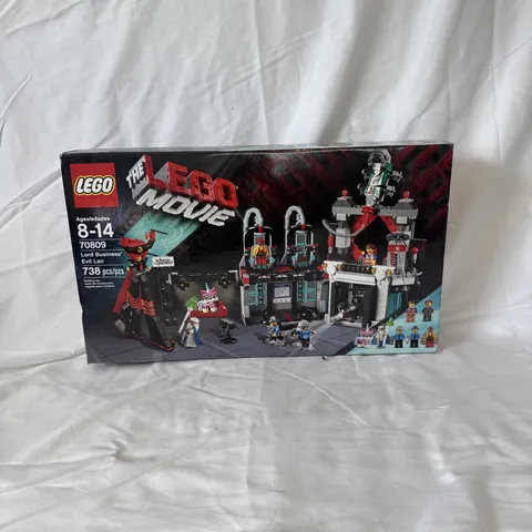 LEGO Set 70809 The LEGO Movie Lord Business' Evil Lair 738pc New & Sealed