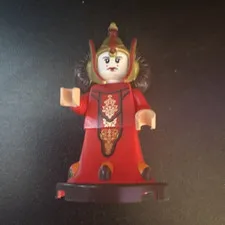LEGO Star Wars Padmé Amidala Queen Amidala Red Dress Minifigure SW0387