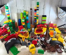 Lego Duplo Lot 359 Pieces Pirate Ships Construction Mixed Lot
