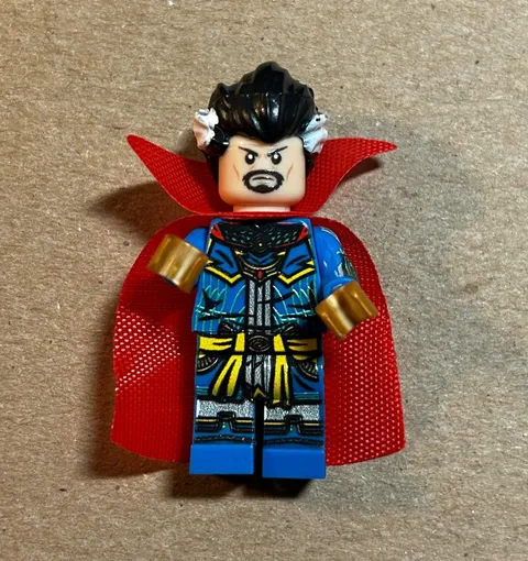 Lego-like Marvel Comic Doctor Strange - Minifigure Custom Avengers