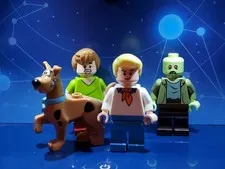 LEGO Scooby Doo Minifigure Lot Fred Shaggy Scooby Zombie Zeke Villain