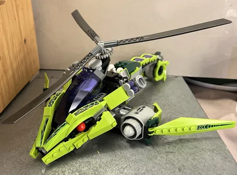 Lego Ninjago: Rise of the Snakes Rattlecopter (9443)— complete ship, no minifigs