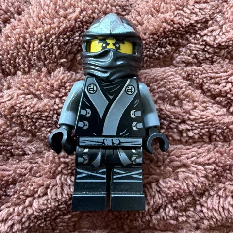 LEGO Ninjago Cole The Final Battle Minifigure Rare Retired Kimono njo0080