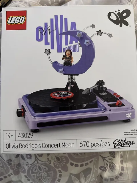 LEGO Olivia Rodrigo’s Concert Moon 43029 Sealed Box In Perfect Condition