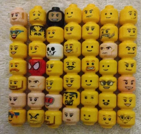 LEGO Lot of 49 Minifigure Heads Variety 100% Lego Lot See Photo 4 Condition H-1 