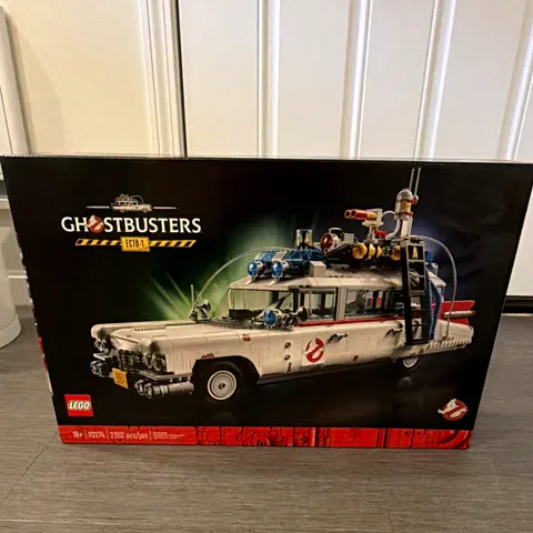 LEGO Ghostbusters ECTO-1 10274 2352pcs Complete Set Vehicles 18+