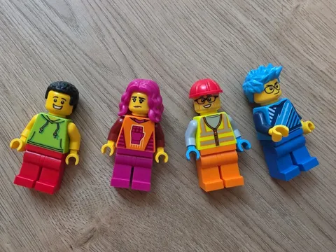 Lego Minifigure Lot X 4 Mini Figs People Pink Hair Blue Hair Pre-owned 