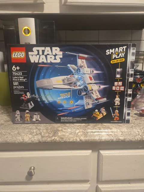 LEGO Star Wars SMART Play: Luke’s Red Five X-Wing (75423) - NEW