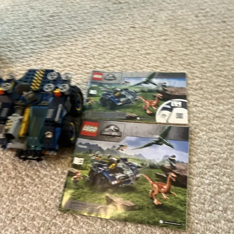 LEGO Jurassic World 75940 Gallimimus & Pteranodon Breakout 391pcs