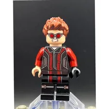 LEGO Avengers Hawkeye Minifigure Red Goggles Sh0172