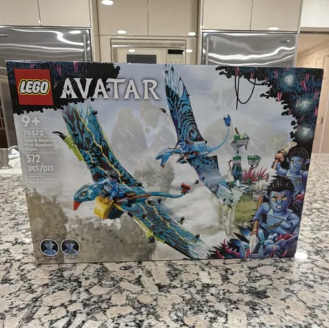 LEGO Avatar 75572 Jake & Neytiri's First Banshee Flight 572 pcs 9+