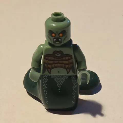 LEGO Medusa Minifigure Series 10 w/ Snake Tail 71001 Limited Edition