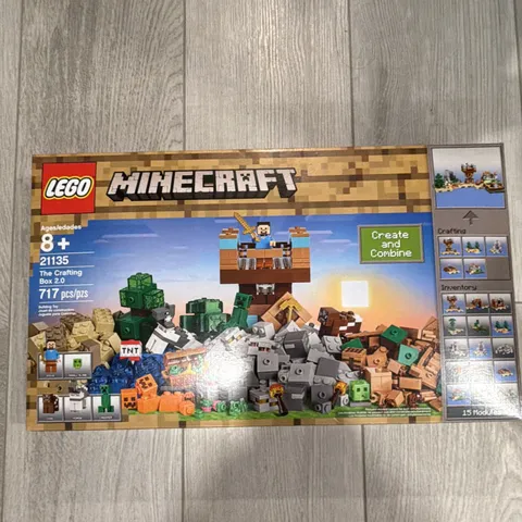 LEGO Minecraft The Crafting Box 2.0 21135 717pc Brick Separator Ages 8+