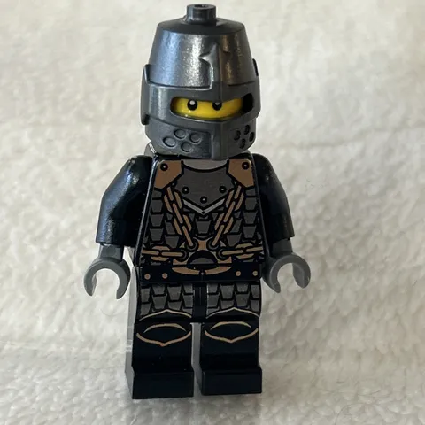 LEGO Minifigure DRAGON KNIGHT - Castle, Medieval, cas468 Rare