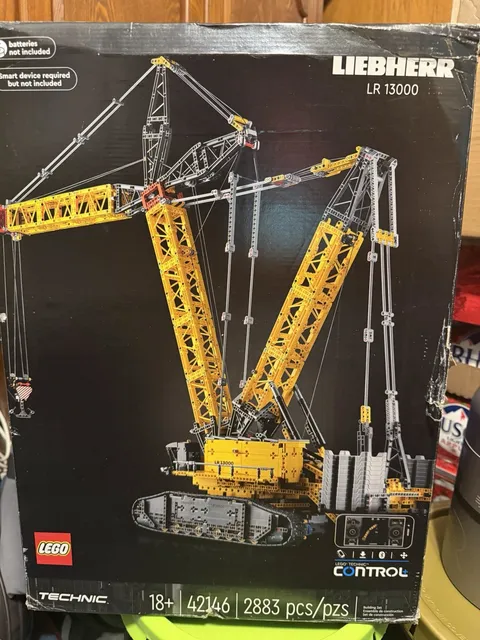LEGO Technic 42146 Liebherr Crawler Crane LR 13000 — New, Factory Sealed