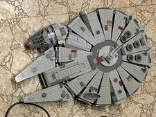LEGO Star Wars: Millennium Falcon (7965)