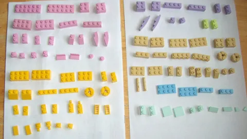 Lot/100 LEGO Pastel Blocks/Pieces