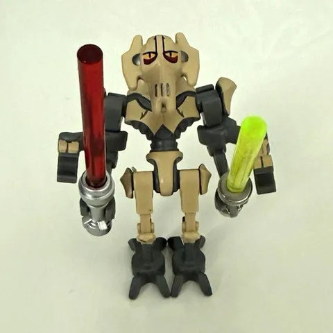 LEGO STAR WARS General Grievous Minifigure with two lightsabers