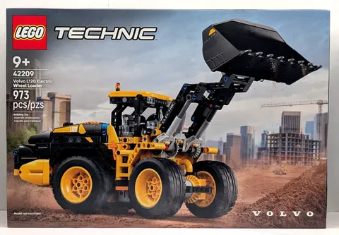 Lego 42209 Volvo L120 Electric Wheel Loader 973 pcs