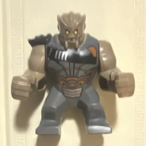 LEGO Minifigure Gray Armored Creature Beast Monster Figure Single Minifig