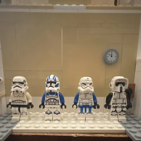 LEGO Star Wars Clone Trooper & Stormtrooper Minifigure Lot 4 Plastic