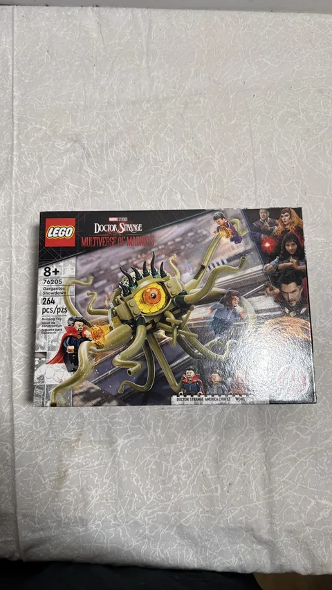LEGO Marvel Doctor Strange Gargantos Showdown 76205 Multiverse Set