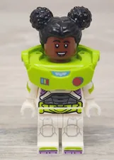 Lego dis069 Izzy Hawthorne Star Command Suit Minifigure From Set 76831 READ